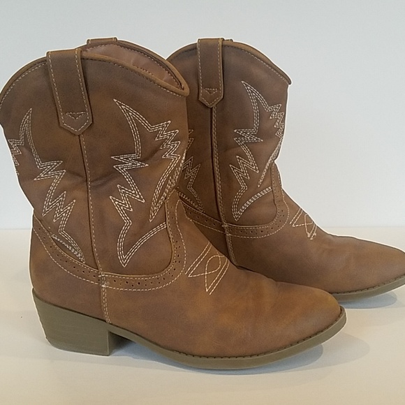 cowboy boots payless